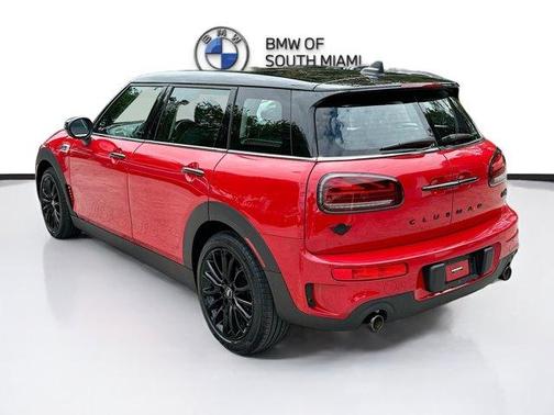 Chili Pepper Red 2024 MINI Clubman Cooper S