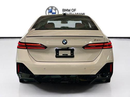 2026 BMW 530 i