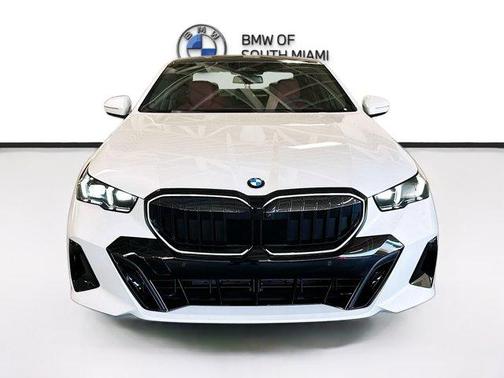 2026 BMW 530 i
