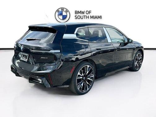 2026 BMW iX xDrive45