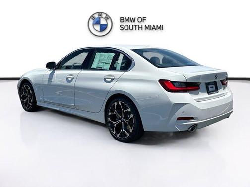 2025 BMW 330 i