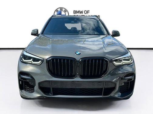 2022 BMW X5 M50i