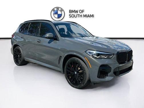 2022 BMW X5 M50i