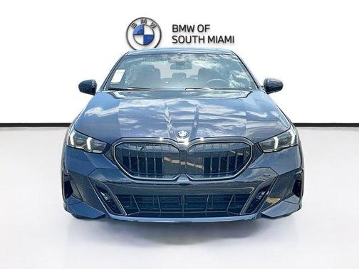 2026 BMW 530 i