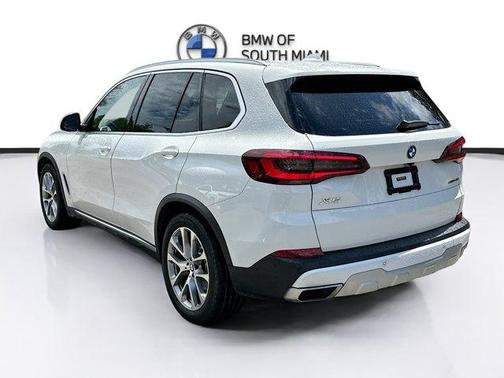 Alpine White 2022 BMW X5 xDrive40i