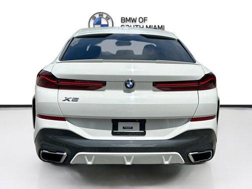 2021 BMW X6 sDrive40i