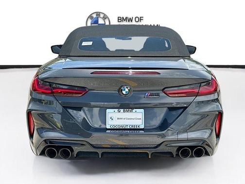 2022 BMW M8 Competition