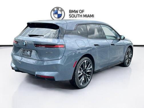 2026 BMW iX xDrive45