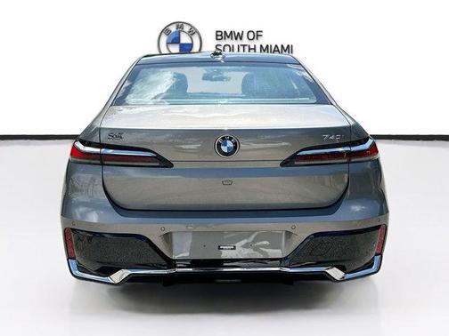 Gray Metallic 2023 BMW 740 i