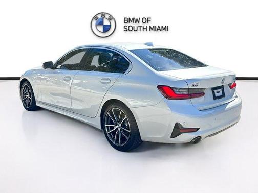 2020 BMW 330 i