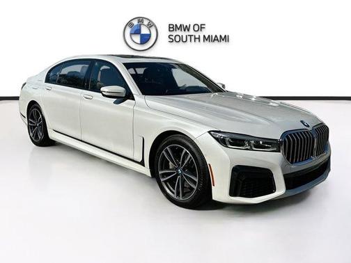 2021 BMW 740 i xDrive