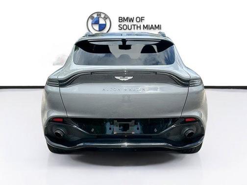 2021 Aston Martin DBX Base