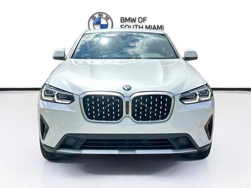 2023 BMW X4 xDrive30i