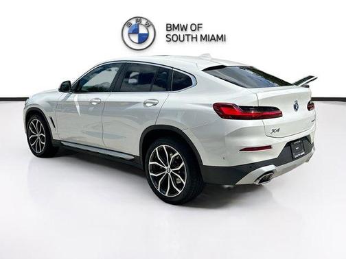 2023 BMW X4 xDrive30i
