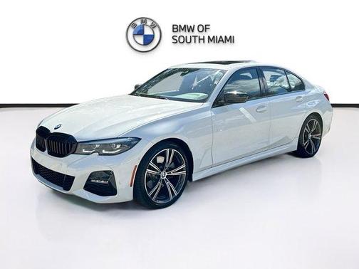 2022 BMW 330 i