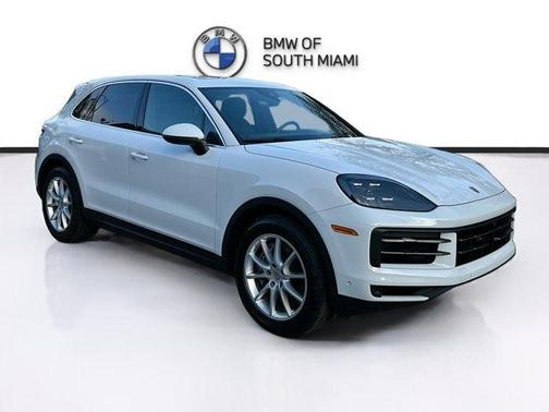 2024 Porsche Cayenne Base