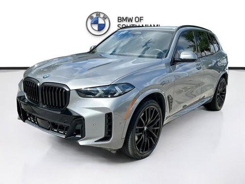 Gray Metallic 2025 BMW X5 sDrive40i