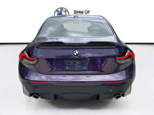 Metallic 2025 BMW 230 i