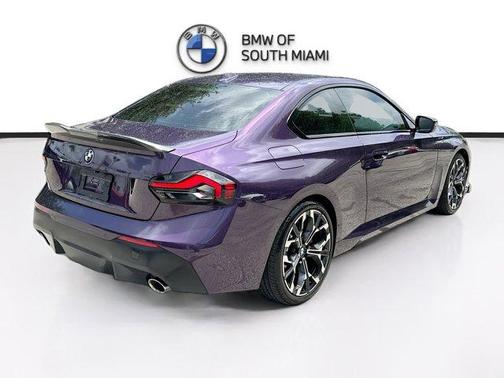 Metallic 2025 BMW 230 i