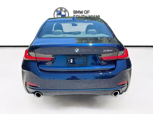 Tanzanite Blue II Metallic 2023 BMW 330 i