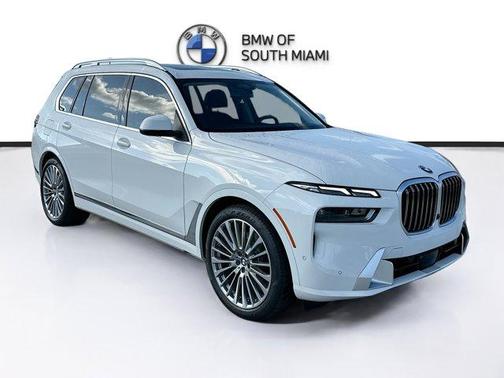 2026 BMW X7 xDrive40i