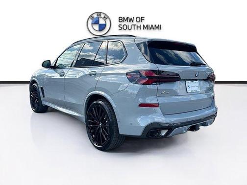 Gray Metallic 2026 BMW X5 sDrive40i