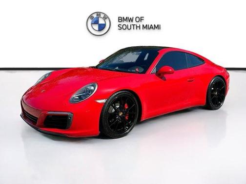 2017 Porsche 911 Carrera 4