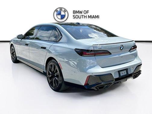 Gray Metallic 2023 BMW 760 760i xDrive