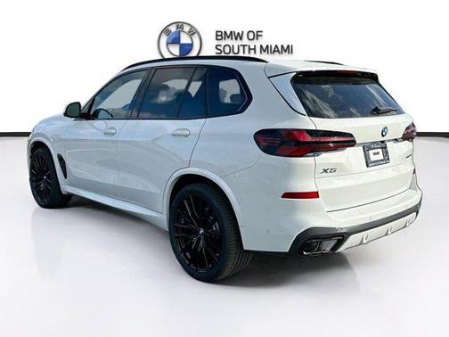 2026 BMW X5 sDrive40i