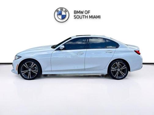 2023 BMW 330 i