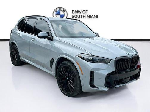 Gray Metallic 2024 BMW X5 sDrive40i