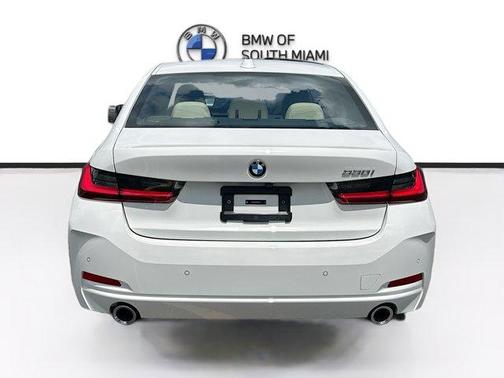 2025 BMW 330 i