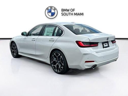 2025 BMW 330 i