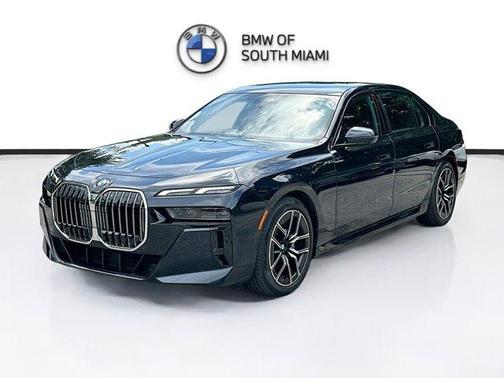 2023 BMW 740 i