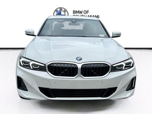 2025 BMW 330 i