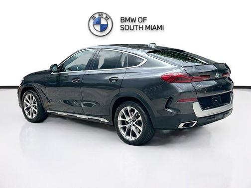 2021 BMW X6 xDrive40i