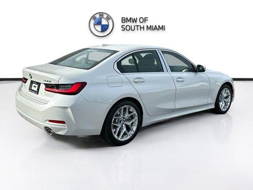 2026 BMW 330 i NA