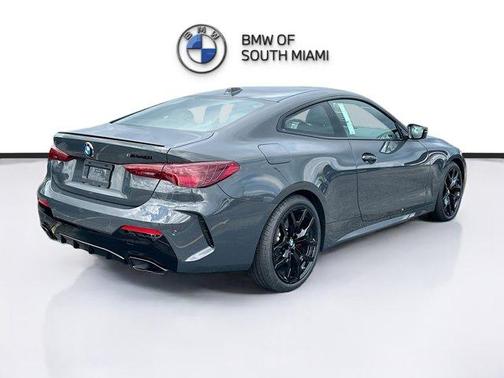 2026 BMW M440 i