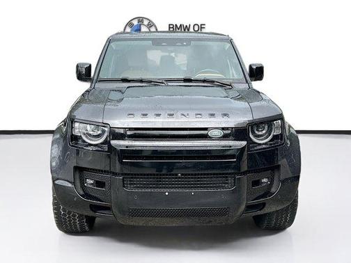 2023 Land Rover Defender First Edition