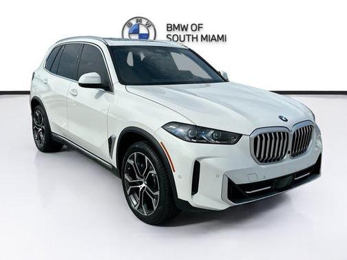 Alpine White 2025 BMW X5 sDrive40i