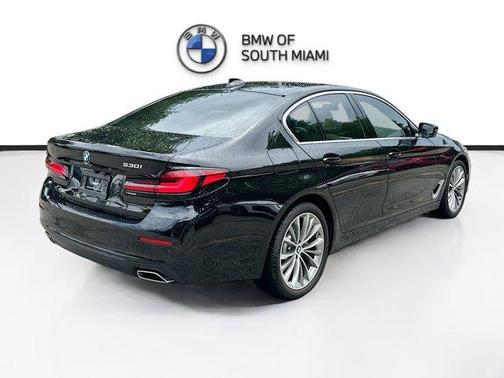 Jet Black 2023 BMW 530 i