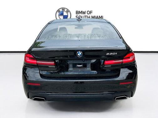 Jet Black 2023 BMW 530 i