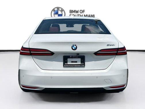 2026 BMW 530 i