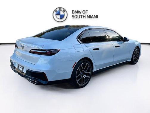 2024 BMW 760 760i xDrive