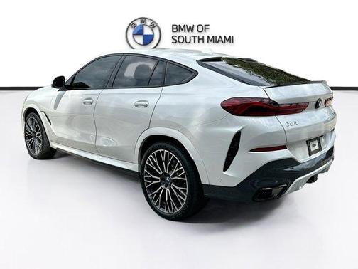 2024 BMW X6 xDrive40i