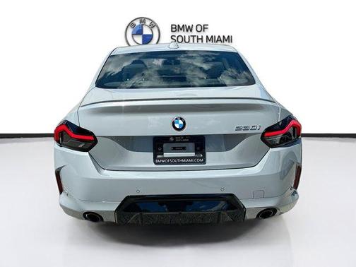 2025 BMW 230 i