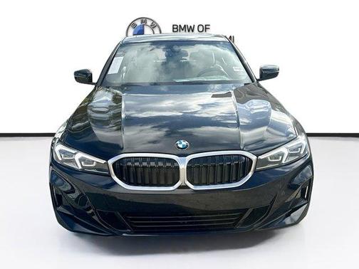 2025 BMW 330 i