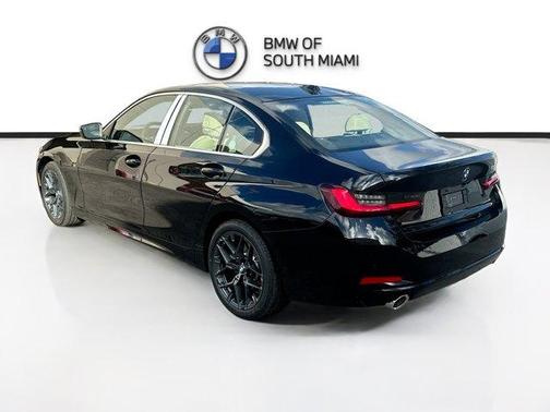 2025 BMW 330 i