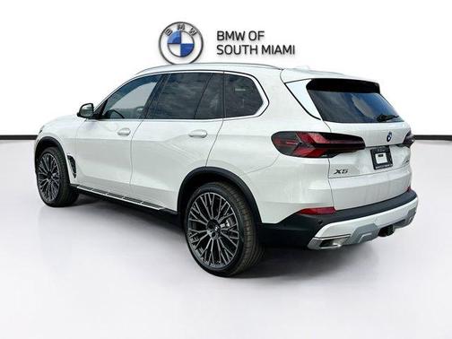 2026 BMW X5 sDrive40i