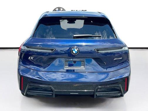 2026 BMW iX xDrive60